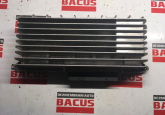 Amplificator Audi A4 B8 cod: 8t0035223ab