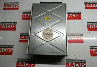 Amplificator audio Audi A6 4F cod: 4f0910223c