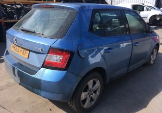 Aripa DR SPATE Skoda Fabia 3 Hatchback 1.4 Diesel An Fabricatie 2015 - 215.000 KM