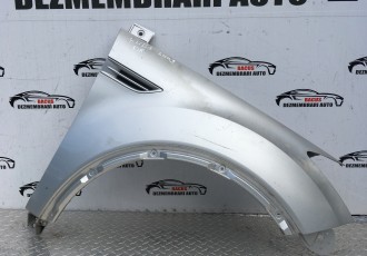 Aripa Dreapta Fata Ford Kuga 1 An Fabricatie 2009
