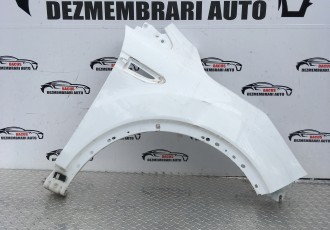 Aripa dreapta fata Mazda 2 DE 2007-2013 cu defect