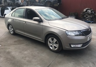 ARIPA DREAPTA FATA SKODA RAPID SEDAN HATCHBACH AN 2016 MOTOR 1.4TDI 