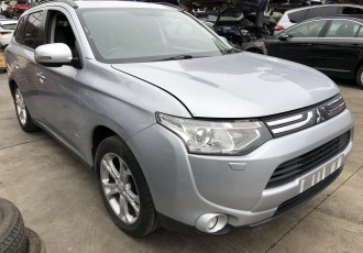 ARIPA DREAPTA FATA spate Mitsubishi Outlander III 2.3 Diesel 2013 Diesel 
