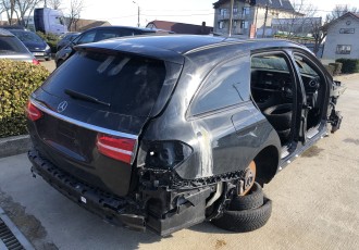 Aripa dreapta spate Mercedes Benz E-Class W213 (2016 - 2020) 