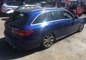 Aripa dreapta spate Mercedes C-class combi Plug-in Hybrid 2.0 benzina/hibrid C350 Sport 7G-Tronic W205 2017