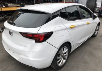 ARIPA DREAPTA SPATE Opel Astra K Hatchback 1.4 benzina An 2019 km- 37.000