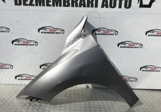 Aripa fata stanga Renault Megane 3 2008-2012