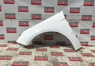 Aripa Ford Focus 3-Stanga