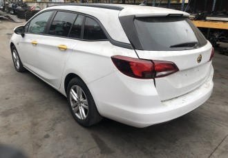 ARIPA SPATE STANGA Opel Astra K Combi 1.4 benzina An 2019 km- 45.000