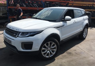 ARIPA ST FATA RangeRover EVOQUE An 2015 Motor 2.0 Diesel 