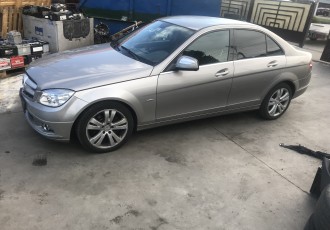 ARIPA STANGA FATA MERCEDES C-CLASSE C280 4 matic W204 LIMUZINA 3.0 BENZINA, AN 2008 AUTOMATA