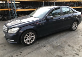 ARIPA STANGA FATA MERCEDES C- CLASSE W204 FACELIFT LIMUZINA 1.6CGI BENZINA, AN 2013 AUTOMATA 