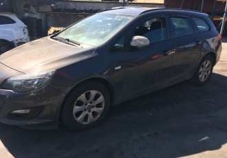 ARIPA STANGA FATA Opel Astra J ECOFLEX COMBI Motor 1.7 CDTI An Fabricatie 2014 