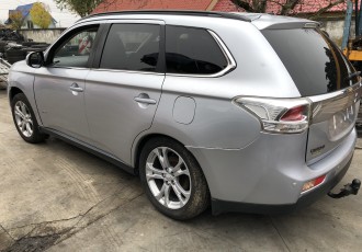 ARIPA STANGA FATA spate Mitsubishi Outlander III 2.3 Diesel 2013 Diesel 