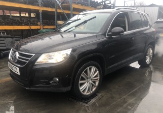 ARIPA STANGA FATA Vw Tiguan An Fabricatie 2009 Motor 2.0 TDI 