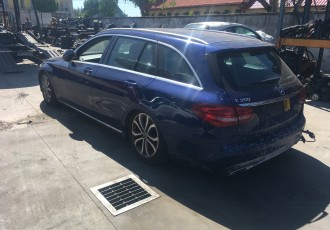 Aripa stanga spate Mercedes C-class combi Plug-in Hybrid 2.0 benzina/hibrid C350 Sport 7G-Tronic W205 2017