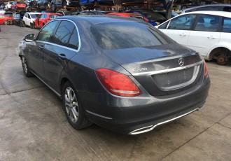 Aripa stanga spate Mercedes C220 Bluetec 7G-Tronic W205 Cutie Automata 2.2 Diesel An 2014