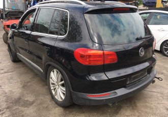 Aripa stanga spate Vw Tiguan An Fabricatie 2012 Automata Motor 2.0 TDI CFF 230.000 KM
