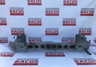 Armatura Fata Ford Focus 3