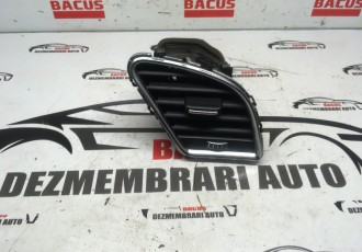 Audi A4 8K b8, A5 8T Grila Aer dreapta 8T1820902C