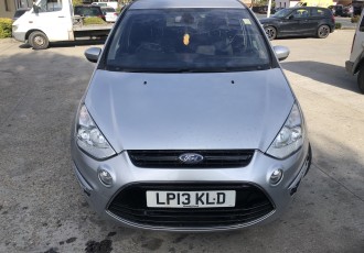 Bara fata Ford S MAX 2.0 TDCI monovolum 7 locuri an-2013 