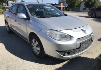 BARA FATA RENAULT FLUENCE SEDAN 1.6 BENZINA AN- 2012
