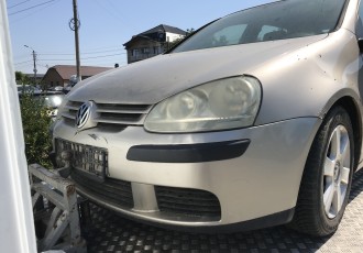 bara fata Vw Golf 5 HB 5 Usi Motor 1.4 Benzina An 2004