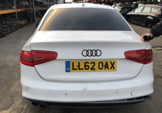 Bara spate Audi A4 B8 Limuzina FACELIFT An 2012 Motor 2.0 TDI CGLC