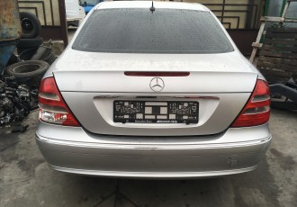 Bara spate Mercedes E Class E280CDI Limuzina W211 an- 2005 Blueefficiency