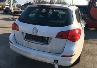 Bara Spate Opel Astra J Combi Motor 1.7 CDTI An Fabricatie 2011 