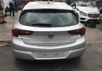 BARA SPATE Opel Astra K Hatchback 1.6 CDTI An 2016 KM- 212.000