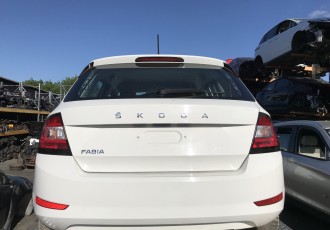 Bara spate Skoda Fabia 3 Facelift Hatchback 1.0 MPI Motor DKL An Fabricatie 2020