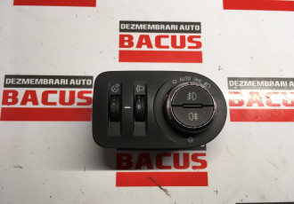 Bloc lumini Opel Corsa E cod: 13470454