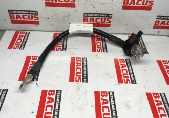 Borna Baterie Audi A4 B8 An 2011 Cod 8X0915181