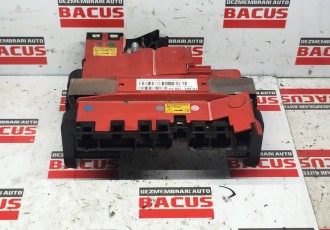 Borna baterie cu plus 6114-9240490-02 BMW Seria 5 F10 [2009 - 2013] 