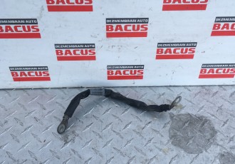 Borna baterie minus Mercedes W204 C207 W212 COD- A2045407435