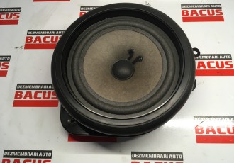 Boxa Audi A4 B7 cod: 8e0035411b