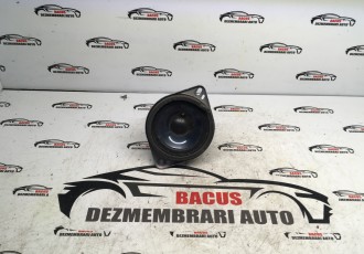 Boxa Ford Focus 3 cod: am5t 18808 aa