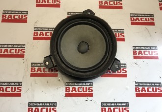 Boxa Usa Fata Toyota Auris Cod 861600D370