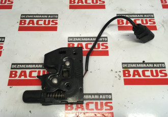 Broasca capota Audi A6 4F cod: 4g0823509d