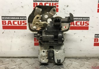 Broasca haion Skoda Octavia 3 cod: 8r0827505a