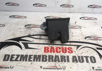 Broasca Haion Volkswagen Passat B6 An 2007 Cod 3C9827645A