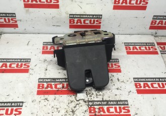 Broasca Iala Haion Audi A1 / A3 8V Cod: 8R0827505