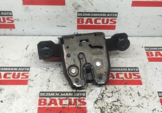 Broasca incuietoare haion Opel zafira C cod- 13509599