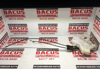 Broasca stanga fata Honda Civic cod: 72151-smg-e0 smg-e0-lh-fr