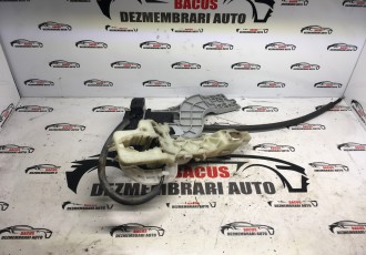 Broasca ușa stânga spate kia sportage 2014