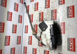 Broasca usa stanga spate VW Passat B8 5E0839015A