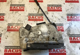 Broasca Volkswagen Passat CC-Dreapta Spate 5N0839016D