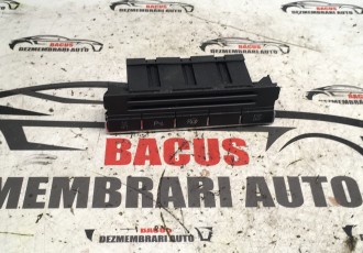Butoane comanda senzori parcare cod 5N2927132C VW Tiguan 5N