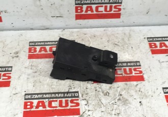 Buton actionare geam Opel Astra J cod: 13301886